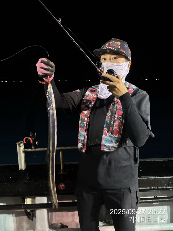 BandPhoto_2025_09_28_08_08_53_5.jpg