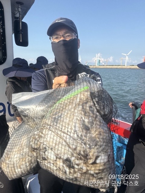 군산 선상낚시, 바다낚시 출조 전문 ☆서군산낚시☆_사진_20250918_9.jpg