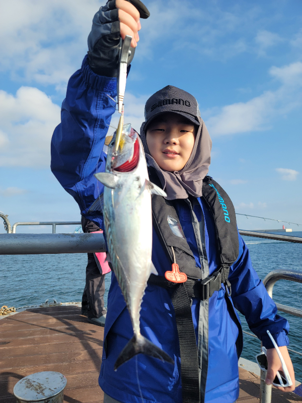 8b9a2b4734803a347679d359718c9abc.jpg