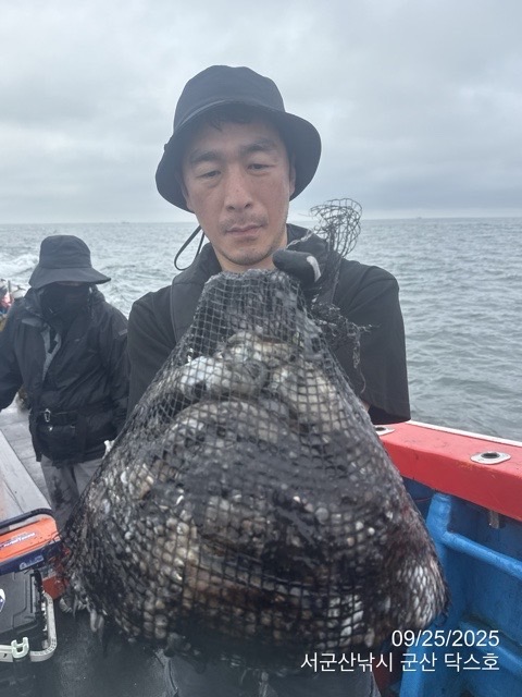 군산 선상낚시, 바다낚시 출조 전문 ☆서군산낚시☆_사진_20250925_7.jpg