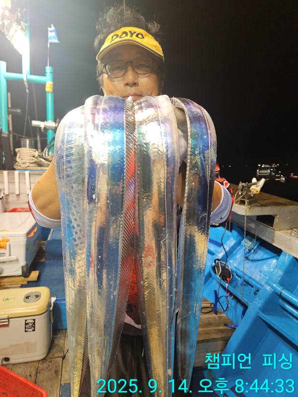 BandPhoto_2025_09_15_10_55_19_19.jpg