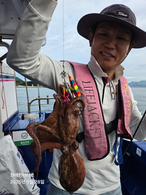 KakaoTalk_20250928_130441620_14.jpg