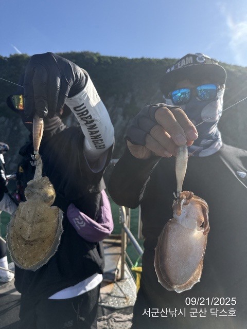 군산 선상낚시, 바다낚시 출조 전문 ☆서군산낚시☆_사진_20250921_8.jpg