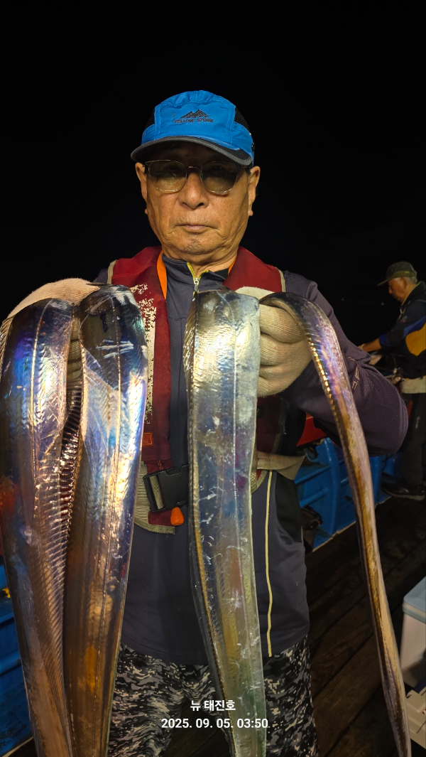 d084abad58b978ebec9c623c0643aae5.jpg