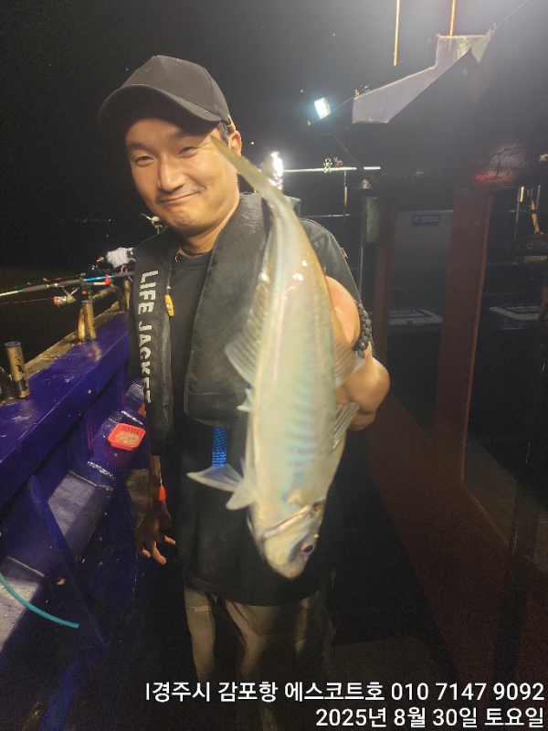 d2b05cf1899e0dd8110e4bb88410fff0.jpg