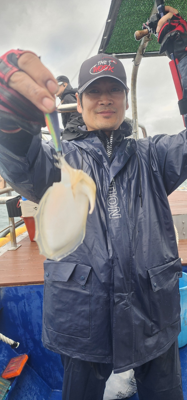 KakaoTalk_20250920_085538443_05.jpg