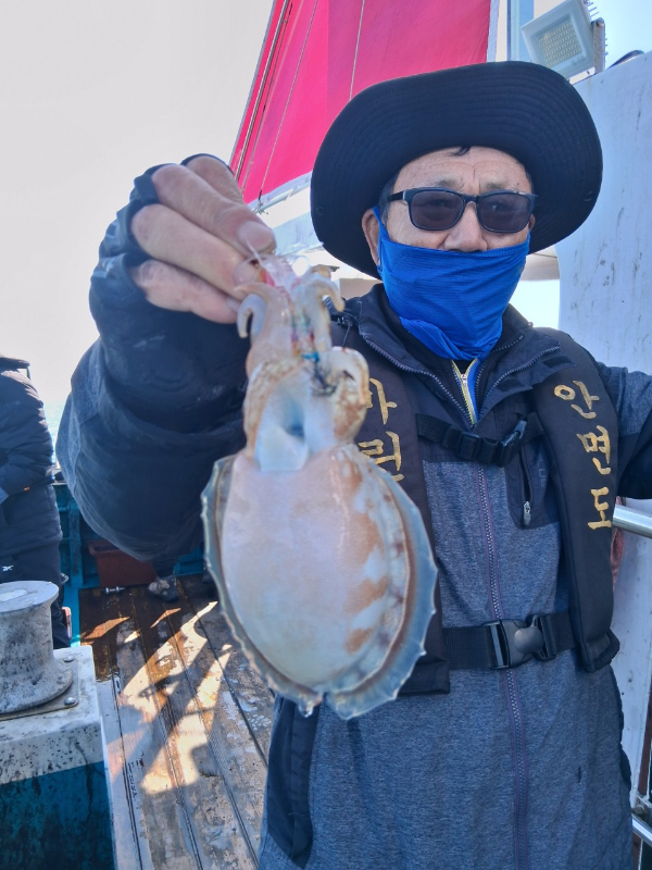 백사장항 마린피싱(마린호&무야호)_사진_20251025_9.jpg