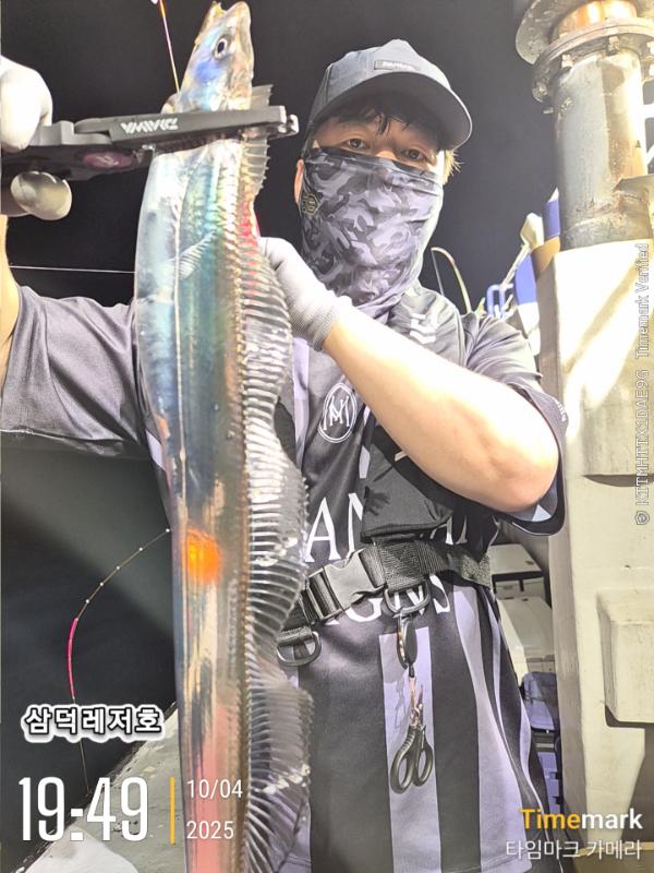 2025-10-04 19.49.29_.jpg