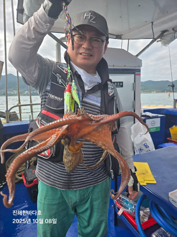 KakaoTalk_20251008_124111199_01.jpg