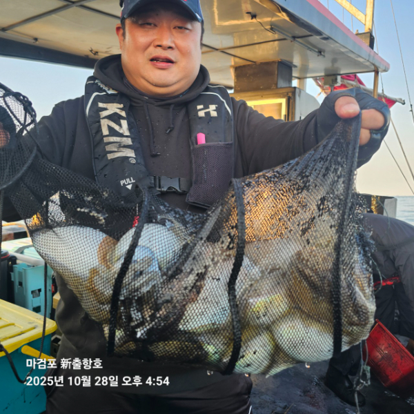 ꫛꫀꪝ✧‧˚ 태안 마검포 新출항호 .• _˚☀₊_사진_20251028_5.jpg