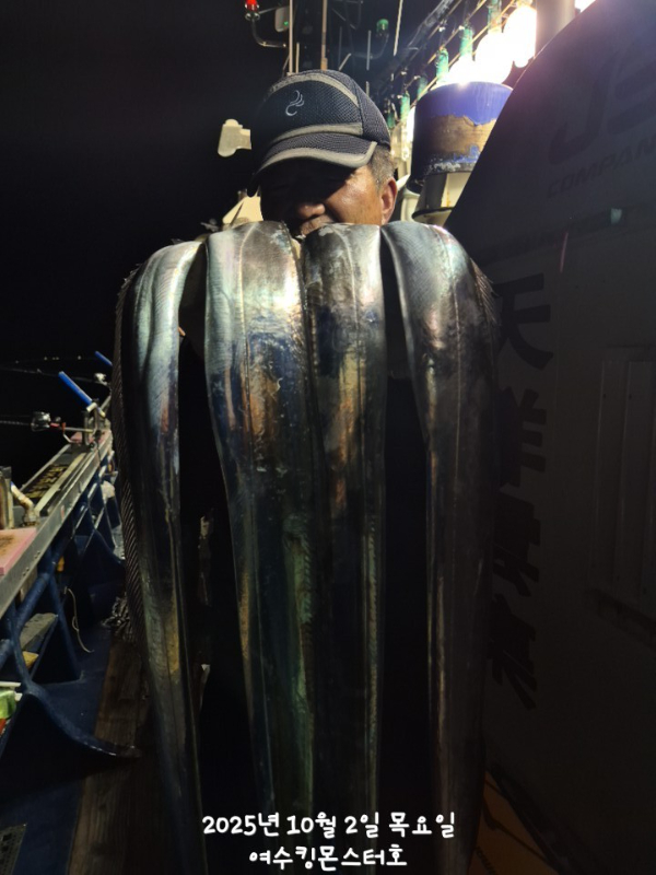BandPhoto_2025_10_02_06_56_28.jpg