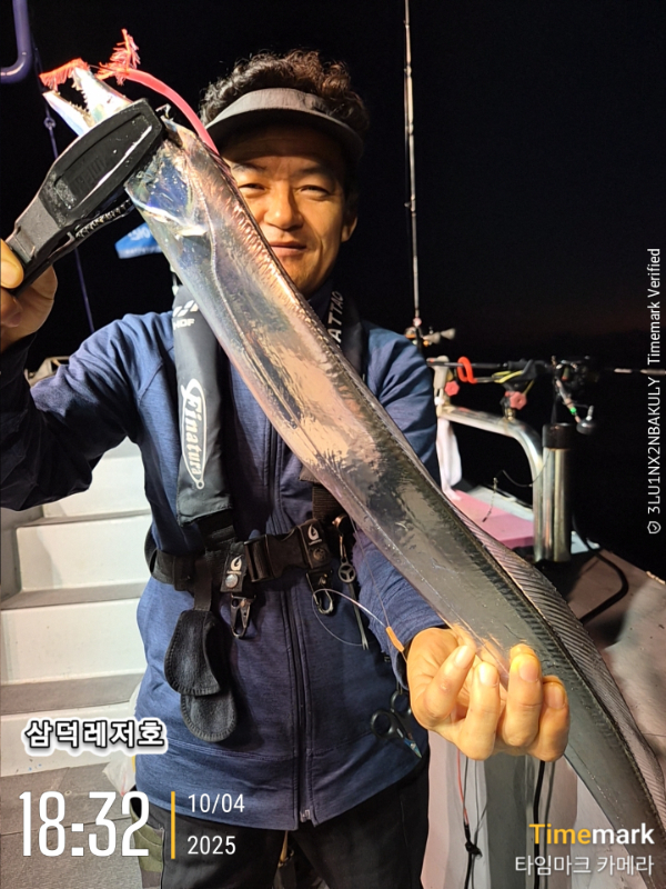 2025-10-04 18.32.21_.jpg