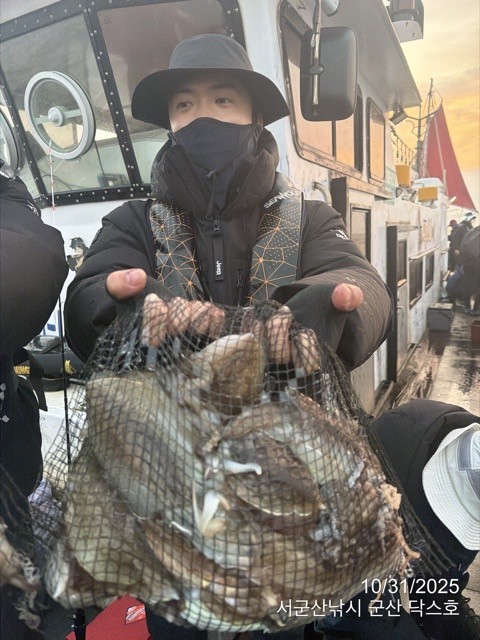 군산 선상낚시, 바다낚시 출조 전문 ☆서군산낚시☆_사진_20251031_10.jpg