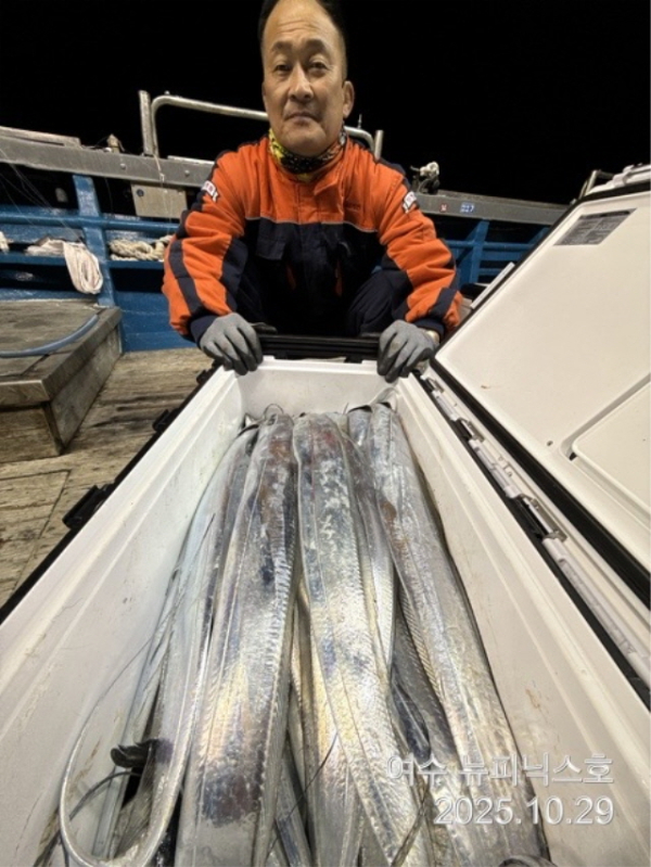 20910월29일갈치 (19).jpg