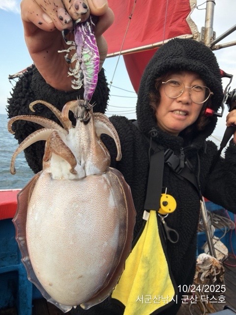 군산 선상낚시, 바다낚시 출조 전문 ☆서군산낚시☆_사진_20251024_18.jpg