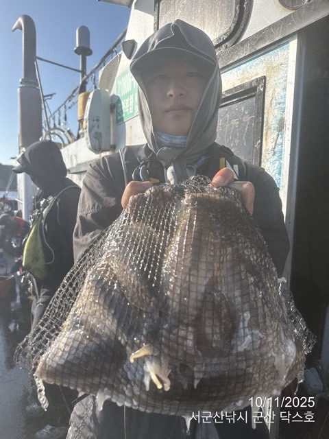 군산 선상낚시, 바다낚시 출조 전문 ☆서군산낚시☆_사진_20251011_6.jpg