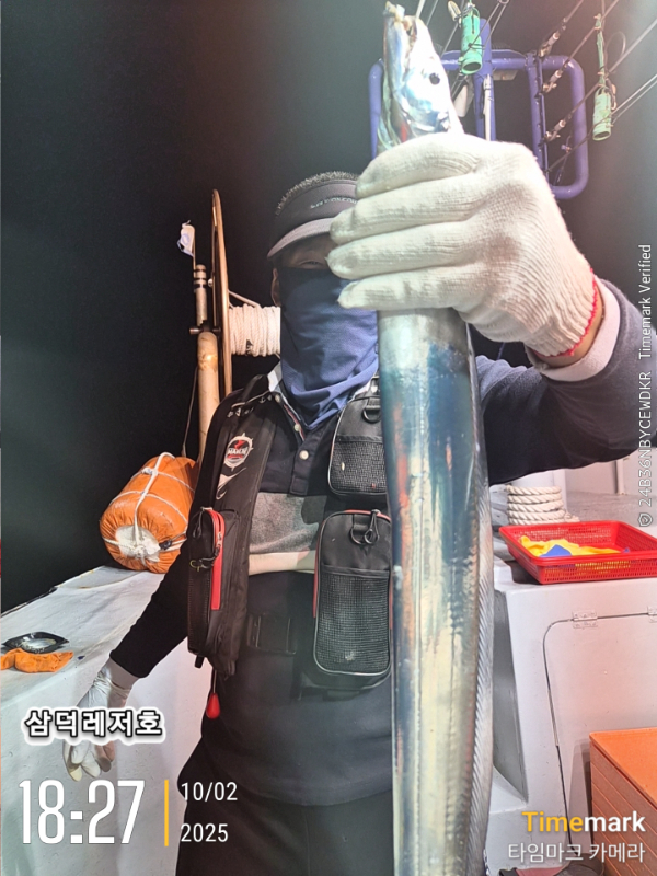 2025-10-02 18.27.42_.jpg