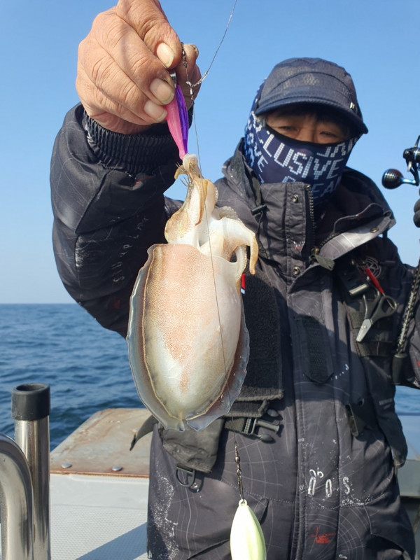 군산 선상낚시, 바다낚시 출조 전문 ☆서군산낚시☆_사진_20251031_6.jpg