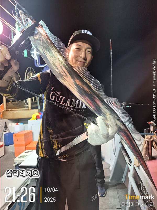 2025-10-04 21.26.10_.jpg