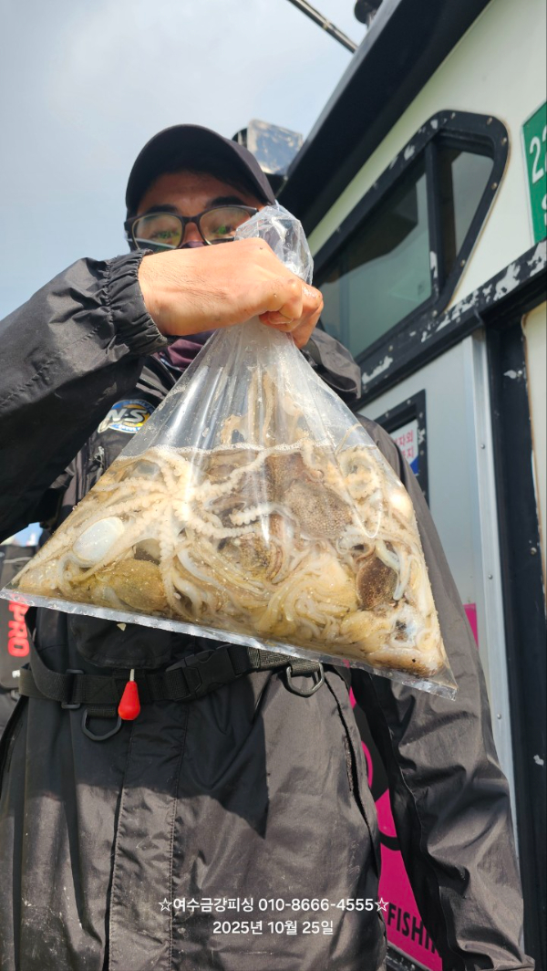 여수금강피싱_사진_20251025_9.jpg
