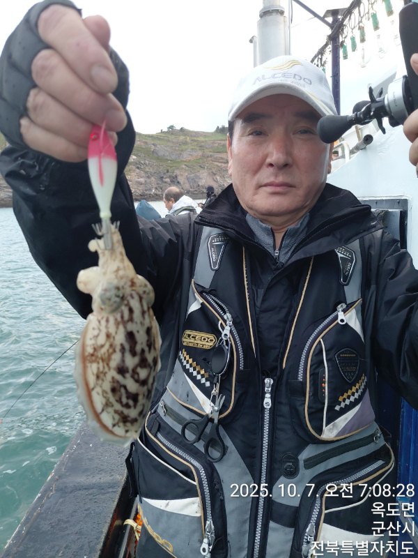 KakaoTalk_20251008_171100779_06.jpg