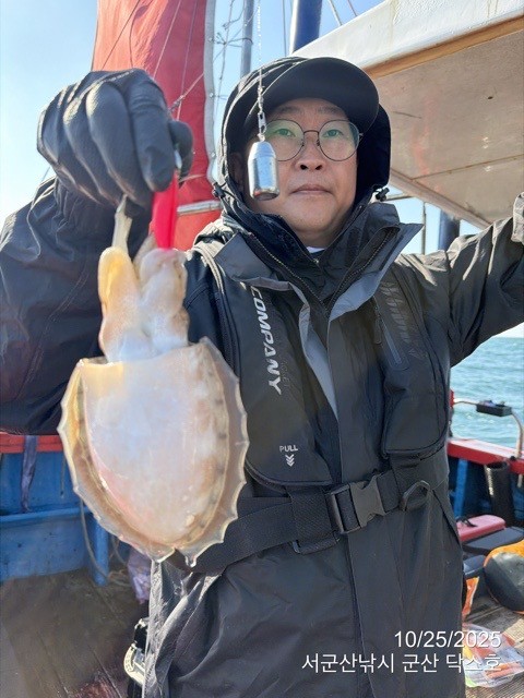 군산 선상낚시, 바다낚시 출조 전문 ☆서군산낚시☆_사진_20251025_7.jpg