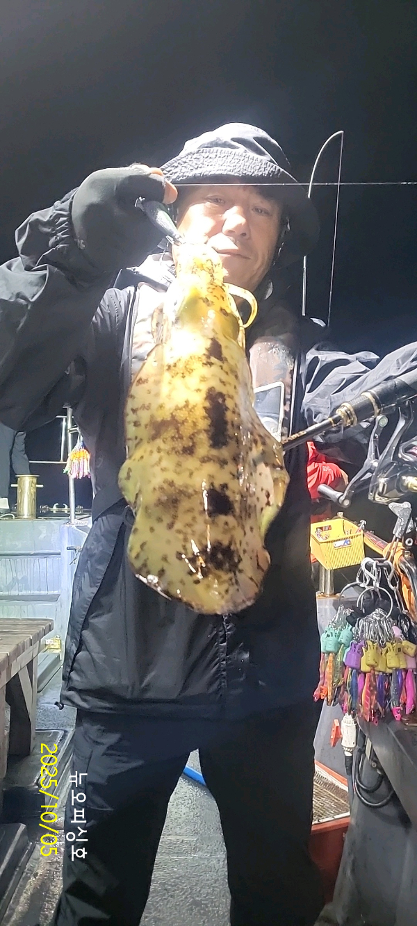 DateCamera1005041651.jpg
