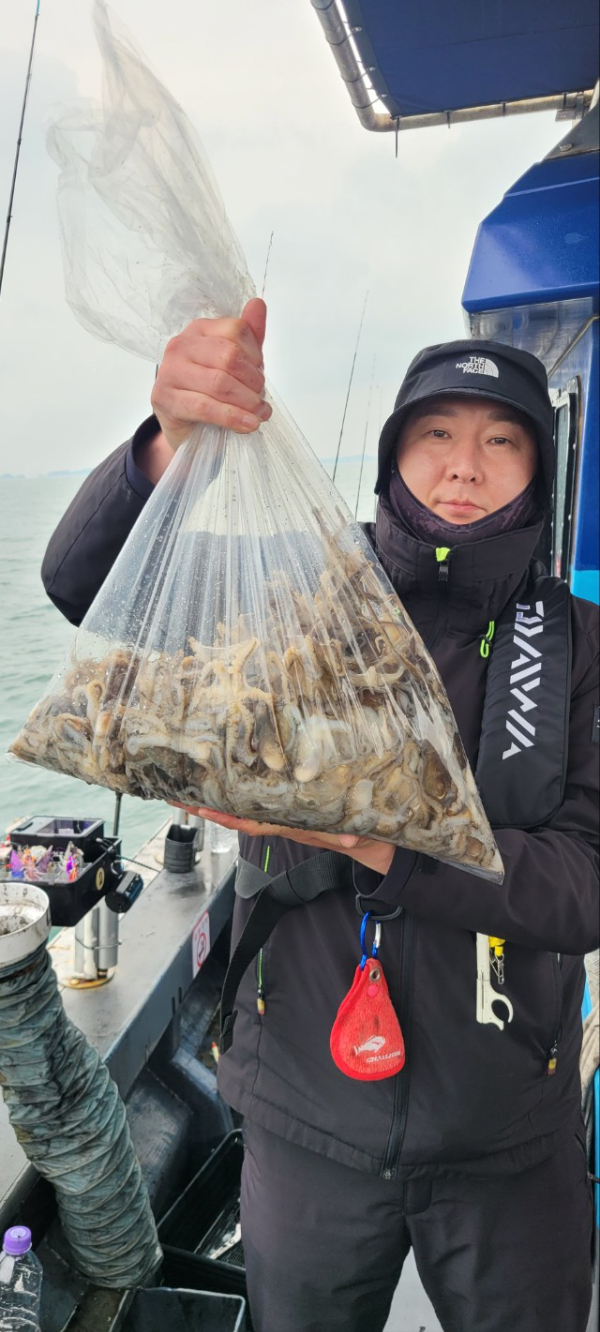 예지퀸호 농어외수질&어초낚시 경기인천권_사진_20251026_2.jpg