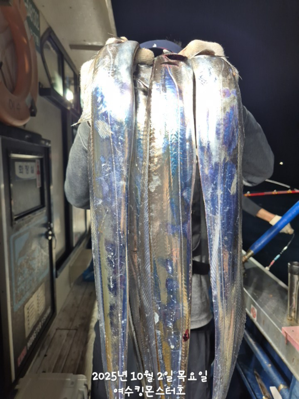 BandPhoto_2025_10_02_06_56_18.jpg