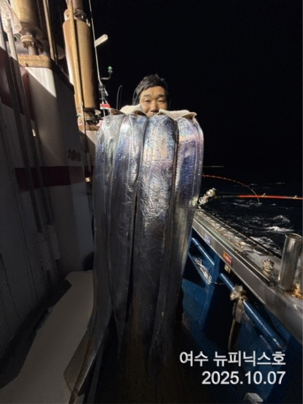 큰10월8일갈치 (15).jpg