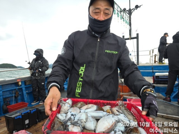 10월18일갑오징어 (11).jpg