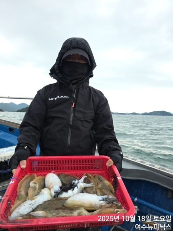 큰10월18일갑오징어 (12).jpg