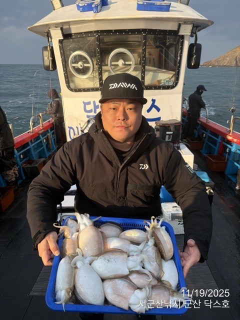 군산 선상낚시, 바다낚시 출조 전문 ☆서군산낚시☆_사진_20251119_5.jpg