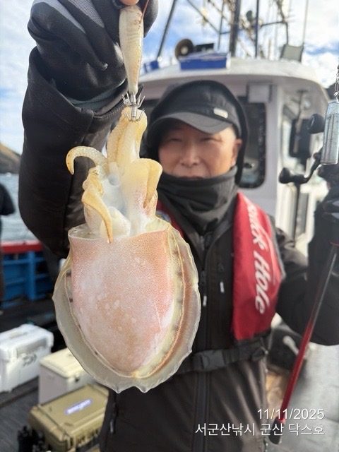 군산 선상낚시, 바다낚시 출조 전문 ☆서군산낚시☆_사진_20251111_10.jpg