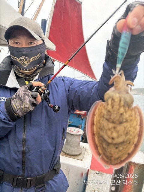 군산 선상낚시, 바다낚시 출조 전문 ☆서군산낚시☆_사진_20251108_13.jpg