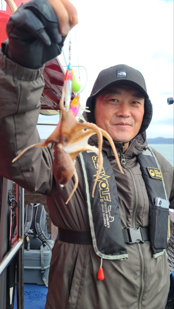 오천항 가즈아호_사진_20251126_2.jpg