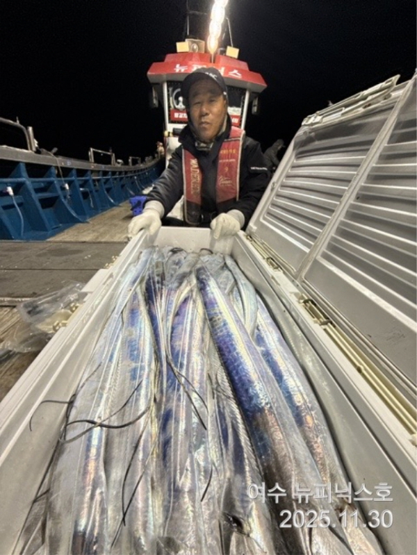 20911월30일갈치 (26).jpg