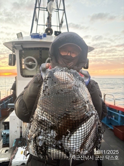 군산 선상낚시, 바다낚시 출조 전문 ☆서군산낚시☆_사진_20251111_2.jpg