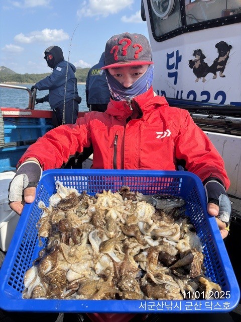 군산 선상낚시, 바다낚시 출조 전문 ☆서군산낚시☆_사진_20251101_20.jpg