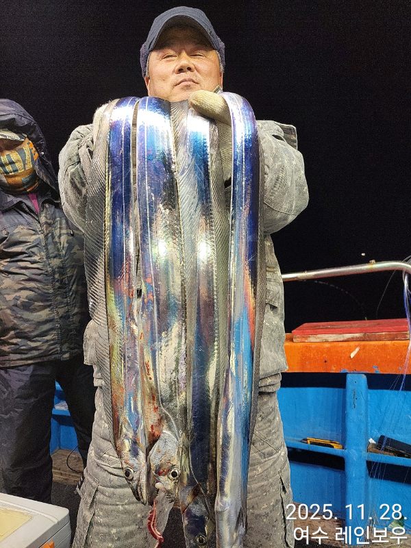 ♡여수레인보우♡갈치_열기_한치_갑오징어__사진_20251129_47.jpg