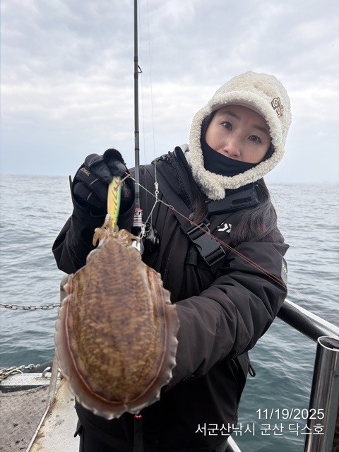 군산 선상낚시, 바다낚시 출조 전문 ☆서군산낚시☆_사진_20251119_9.jpg