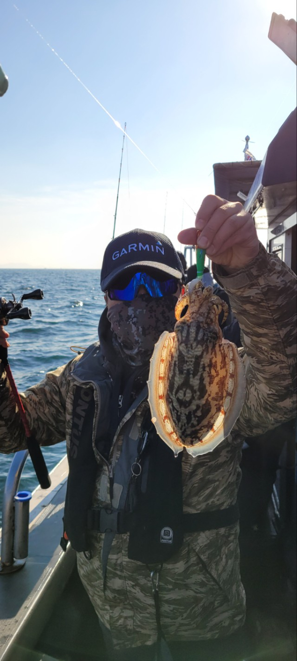 예지퀸호 농어외수질&어초낚시 경기인천권_사진_20251115_3.jpg