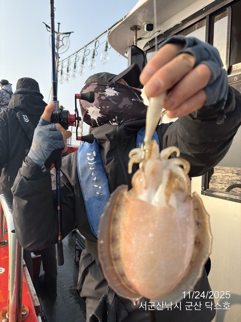 군산 선상낚시, 바다낚시 출조 전문 ☆서군산낚시☆_사진_20251124_4.jpg