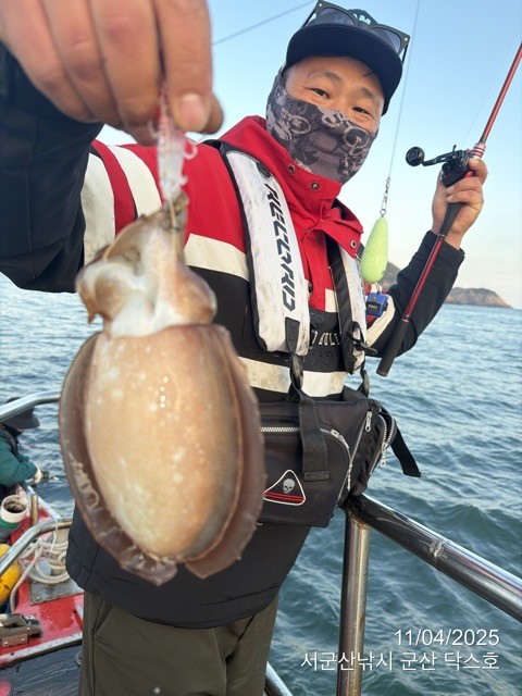 군산 선상낚시, 바다낚시 출조 전문 ☆서군산낚시☆_사진_20251104_9.jpg