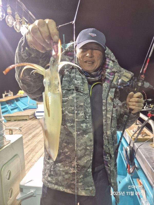 바다꾼낚시(신아라호)_사진_20251110_5.jpg