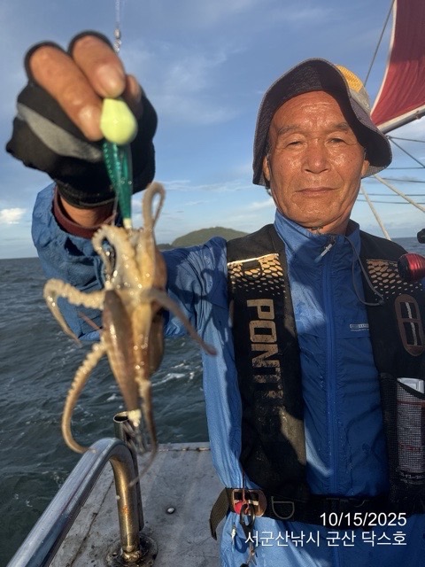 군산 선상낚시, 바다낚시 출조 전문 ☆서군산낚시☆_사진_20251015_19.jpg