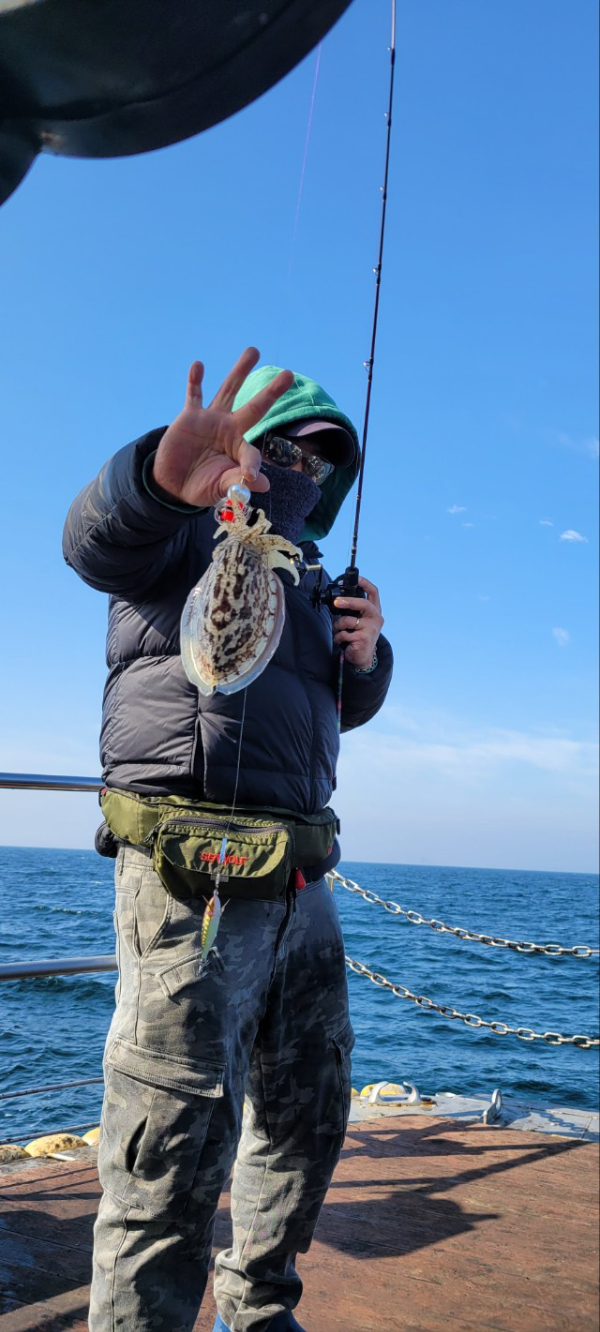 예지퀸호 농어외수질&어초낚시 경기인천권_사진_20251113_3.jpg