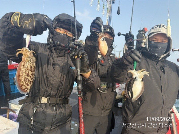 군산 선상낚시, 바다낚시 출조 전문 ☆서군산낚시☆_사진_20251109_16.jpg