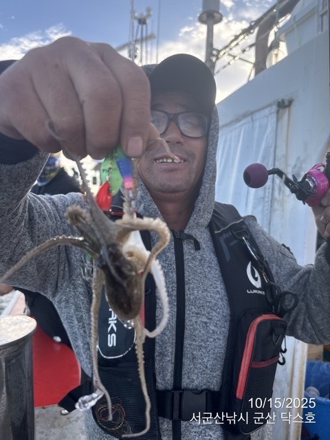 군산 선상낚시, 바다낚시 출조 전문 ☆서군산낚시☆_사진_20251015_15.jpg