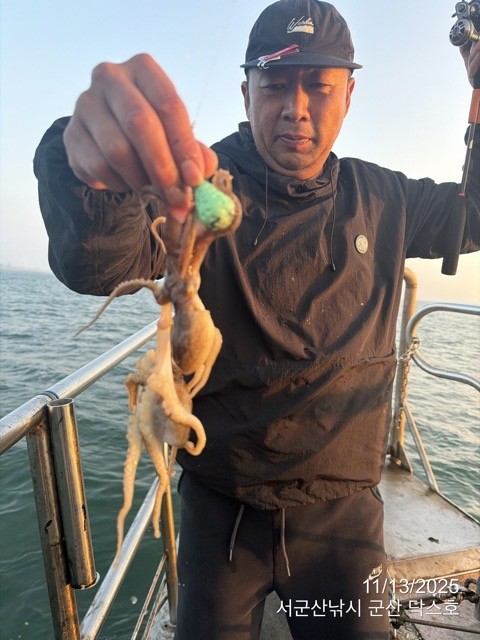 군산 선상낚시, 바다낚시 출조 전문 ☆서군산낚시☆_사진_20251113_20.jpg